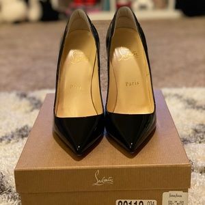 Christian Louboutin So Kate Pointed-Toe
